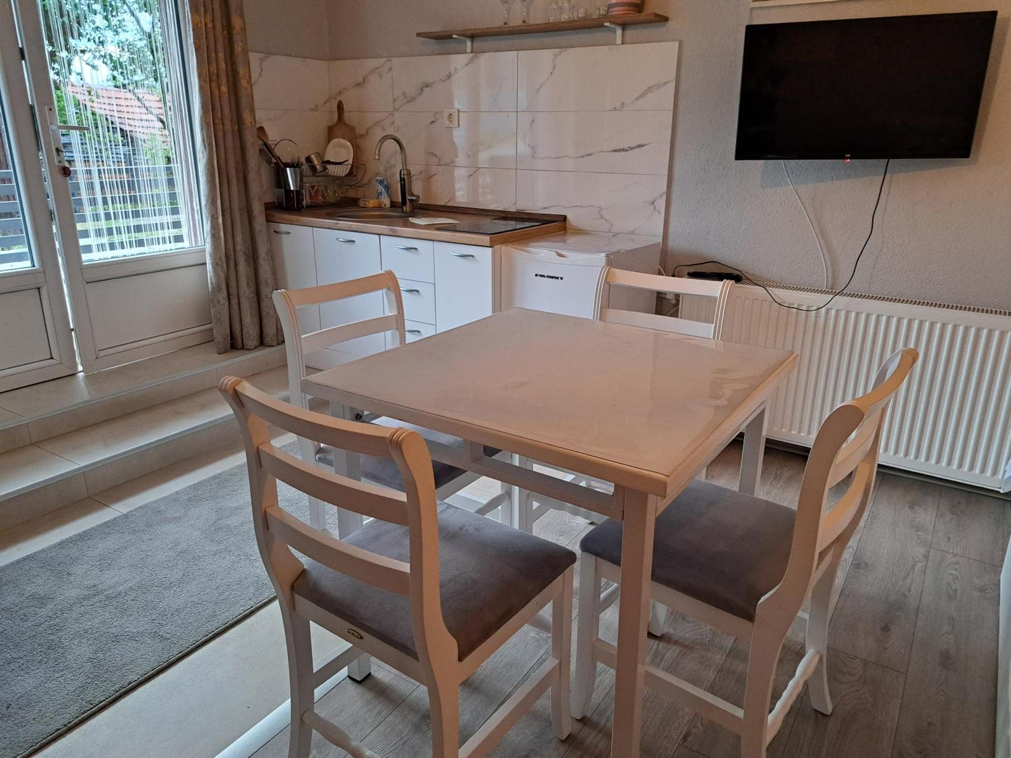 Papi Apartments Kruševo Oda fotoğraf